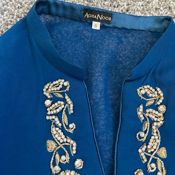 Pakistani designer kurti, brand new with no tags. - Picture 2 of 5